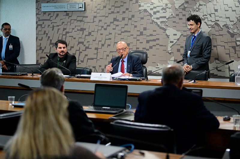 Marcos do Val e Esperidião Amin (que preside a CRE) são relatores de dois projetos na pauta da comissão - Pedro França/Agência Senado