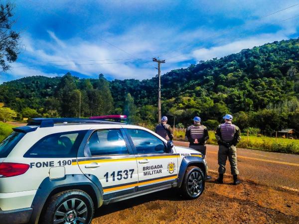 Cerca de 15 pessoas estavam no local, qual não foi informado o endereço - Foto: Reprodução BM