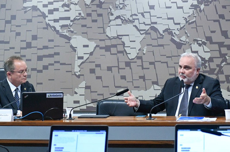Jean Paul Prates: o projeto aponta fontes de recursos pertinentes e legalmente possíveis para a geração de energia nas universidades - Geraldo Magela/Agência Senado