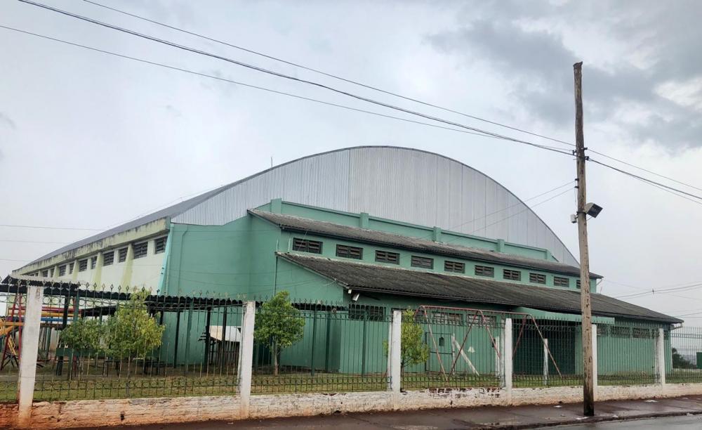 Miraguaí e Boa Vista do Buricá se enfrentam no ginásio de esportes Noedi Rodrigues de Lima (Foto: Diones Roberto Becker)