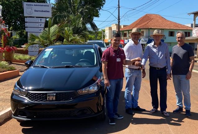 O veículo foi adquirido pelo município de Derrubadas (Foto: Divulgação)