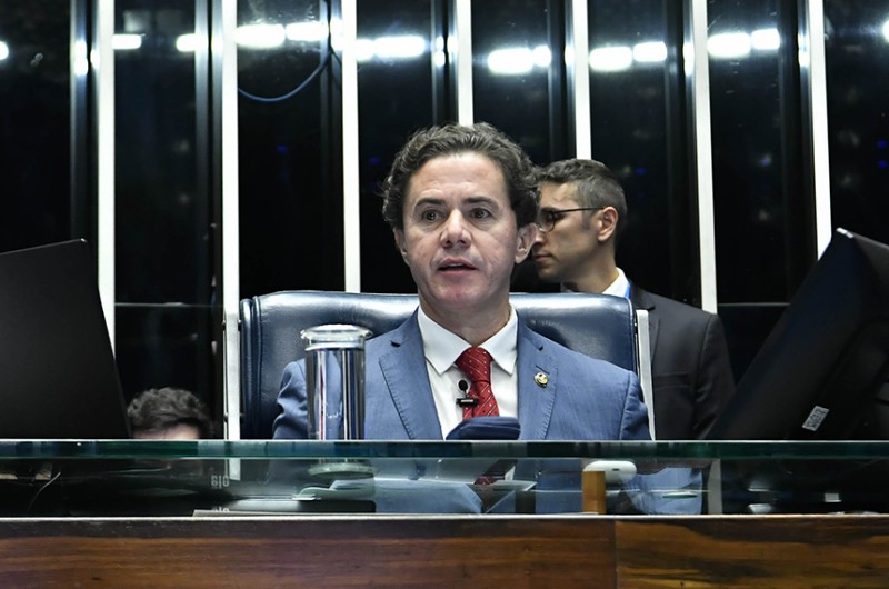 Primeiro-vice-presidente do Senado, Veneziano anuncia o tema na sessão desta quarta - Waldemir Barreto/Agência Senado