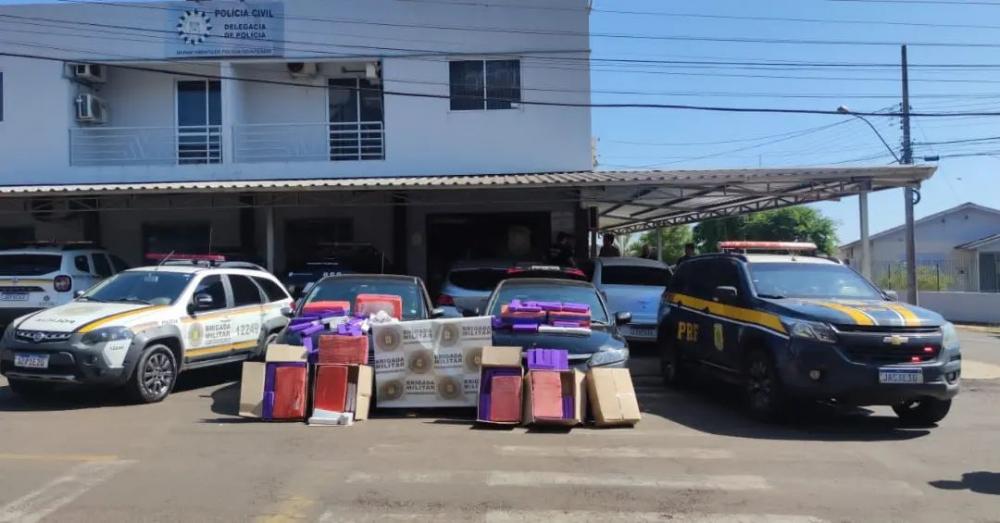 Os 235,65 quilos de maconha estavam divididos em 326 tabletes e acondicionados em caixas (Foto: Divulgação | BM)