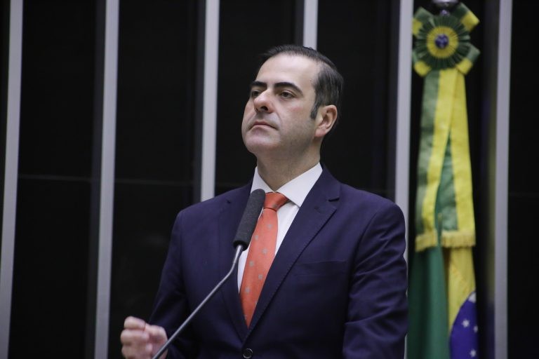Chiodini: proposta facilita a recuperação econômica do setor de transporte coletivo - (Foto: Paulo Sérgio/Câmara dos Deputados)