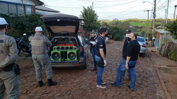 Ação teve origem nas diversas denúncias sobre a existência de eventos com aglomerações de pessoas no setor da Pedra Lisa (Foto: Divulgação/Polícia Civil)