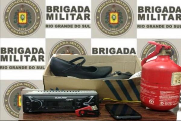 Em contato, dos brigadianos, com as vítimas proprietárias dos veículos, reconheceram como seus os bens. - Foto: 7ºBPM