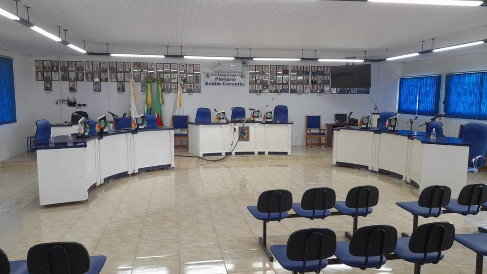 Sessão extraordinária foi realizada no último dia 11 (Foto: João Carlos Pacheco)