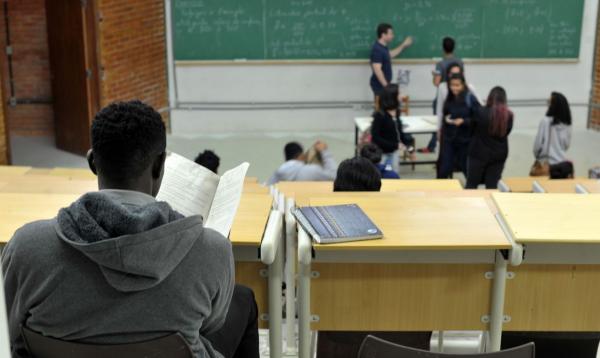  A inscrição pode ser feita na página do Prouni e o resultado será divulgado na próxima segunda-feira (24) - Marcello Casal Jr./Agência Brasil
