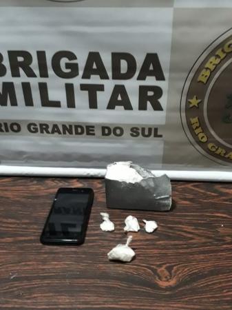 Droga apreendida em Santo Augusto (Foto: Divulgação/7° BPM)
