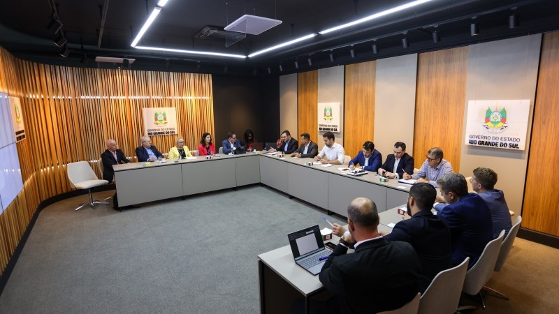 Leite reuniu secretários para tratar dos fatos ocorridos em Bento Gonçalves -Foto: Grégori Bertó/Secom
