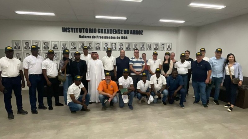 Delegações conheceram a Estação Experimental do Arroz do Instituto Rio-Grandense do Arroz (Irga), em Cachoeirinha -Foto: Evaldo Silva Júnior/Sedec