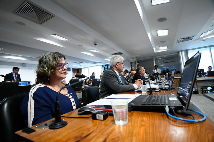 A proposta é de autoria da senadora Teresa Leitão - Marcos Oliveira/Agência Senado