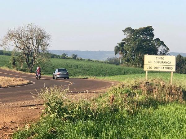 Trecho que liga os municípios de Tenente Portela, Vista Gaúcha e Barra do Guarita, tem cerca de 30 quilômetros de extensão (Foto: Diones Roberto Becker)