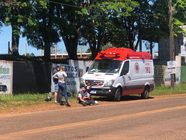 Jovem foi encaminhado ao Hospital Santo Antônio com escoriações pelo corpo (Foto: Diones Roberto Becker)