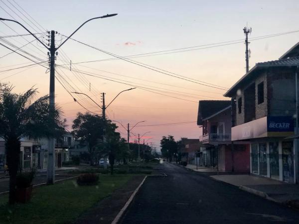 Devido à sintomas de síndrome gripal, 52 pessoas estão orientadas ao isolamento domiciliar em Redentora (Foto: Diones Roberto Becker)