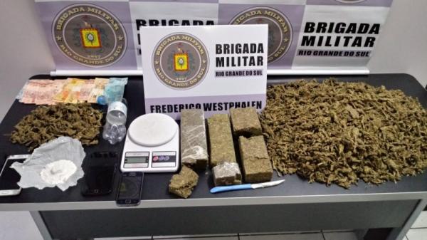 Operação Fênix já retirou de circulação seis indivíduos por tráfico de drogas e apreendeu 3.877 quilo - Foto: 37º BPMs de maconha e 2.619 kg de cocaína