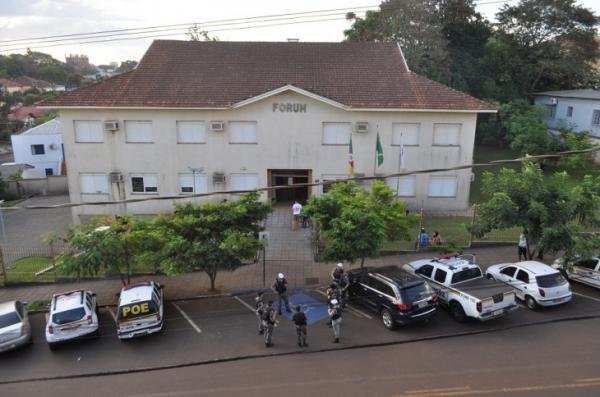 O Tribunal do Júri ocorreu nesta terça-feira, 06, no Fórum de Tenente Portela - Foto: Divulgação/JP