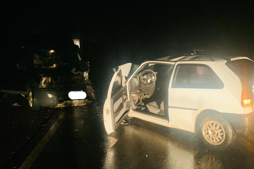 Acidente foi registrado no KM5 da rodovia federal (Foto: Jornal O Alto Uruguai/Reprodução)