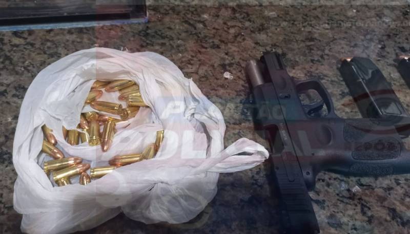 Materiais apreendidos durante a ação policial (Foto: Divulgação)
