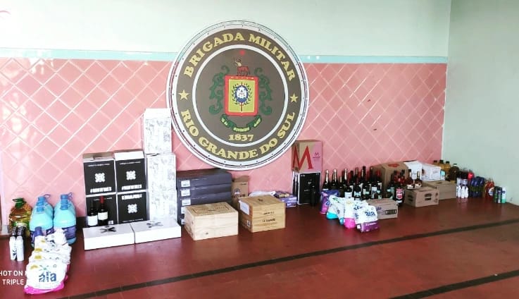 Carregamento apreendido pela Brigada Militar (Foto: Divulgação/Brigada Militar)