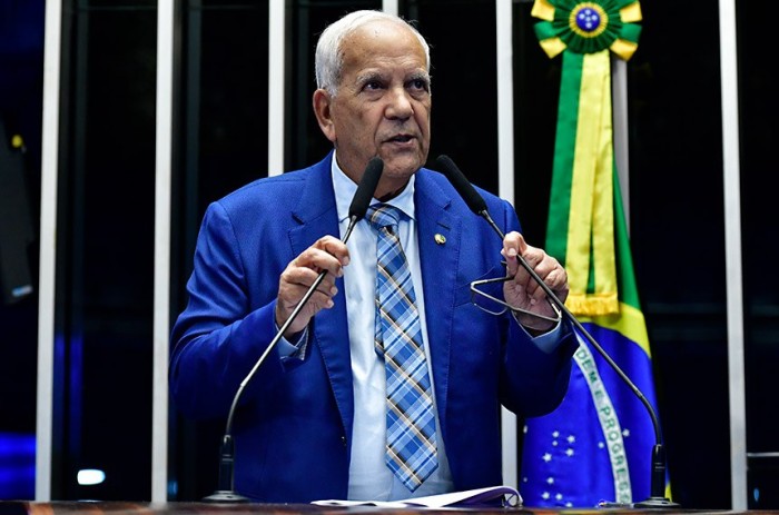 Senador apontou a reforma tributária e a proposta de novo arcabouço fiscal como erros do governo - Foto: Waldemir Barreto/Agência Senado