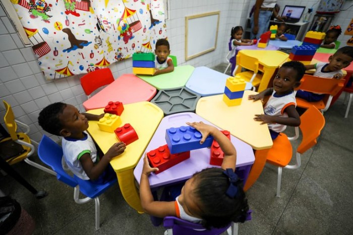 Constituição determina a cooperação entre entes federados na educação - (Foto: Marcos Pastich/Prefeitura do Recife)