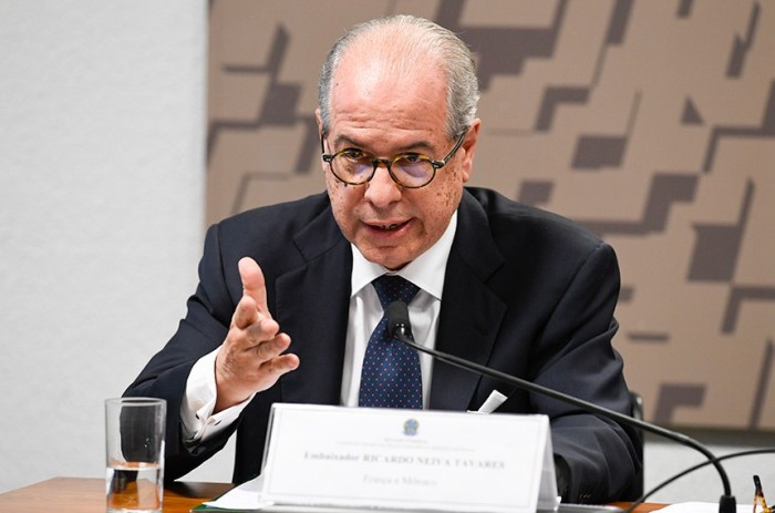 Para Tavares, acordo Mercosul-União Europeia pode ser positivo na expansão do comércio, mas é preciso superar protecionismo agrícola de alguns países europeus - Foto: Jefferson Rudy/Agência Senado