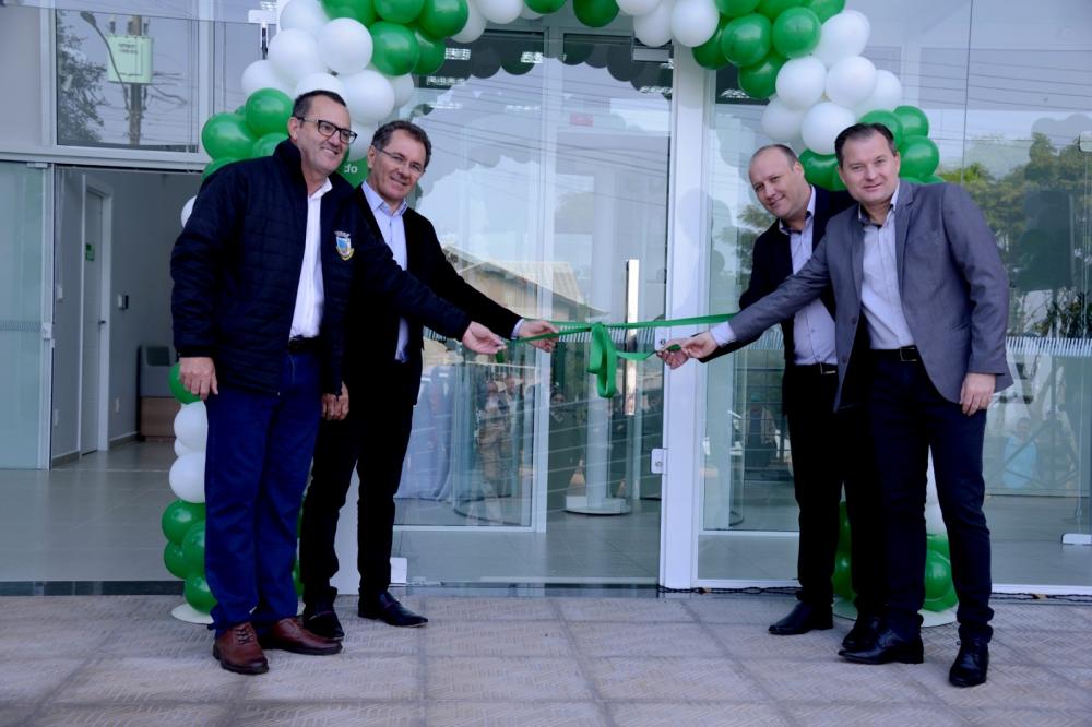 A nova agência foi projetada com um design moderno, que visa oferecer aos associados um atendimento mais personalizado - Foto: Sicredi/Divulgação