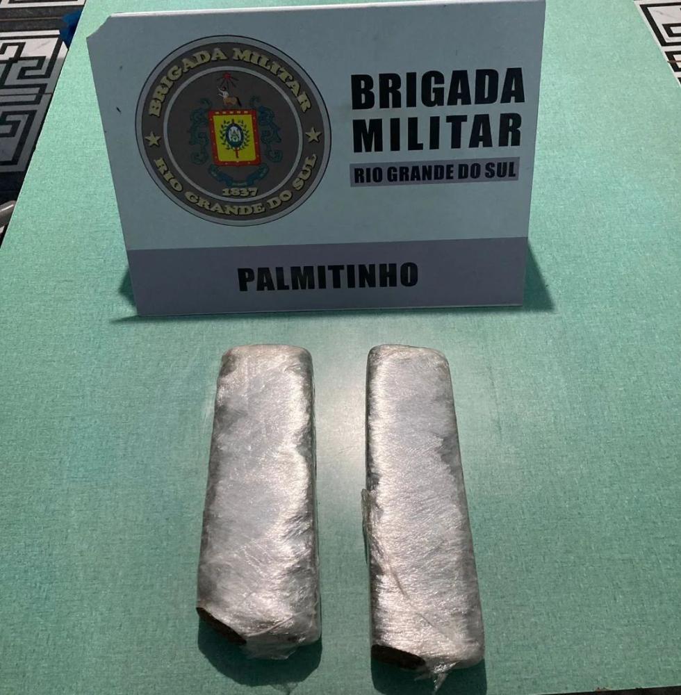 Droga apreendida pela Brigada Militar = - Foto: Brigada Militar