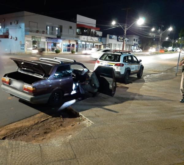 Em três barreiras realizadas em Santo Augusto, foram abordadas 38 pessoas e fiscalizados 23 veículos (Foto: Divulgação/7º BPM)