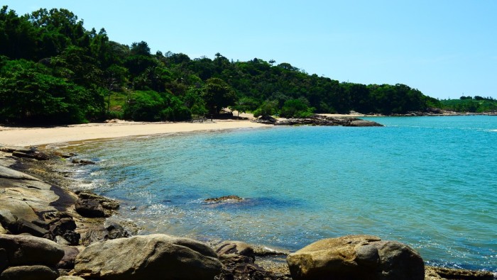 Praia de Marvila, em Anchieta (ES). Crédito: Fernando Madeira/MTur