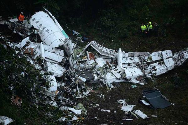 Delegação da Chapecoense, convidados e jornalistas viajavam para Medellín para a disputa da final da Copa Sul-Americana (Foto: Raul Alboleda/APF)