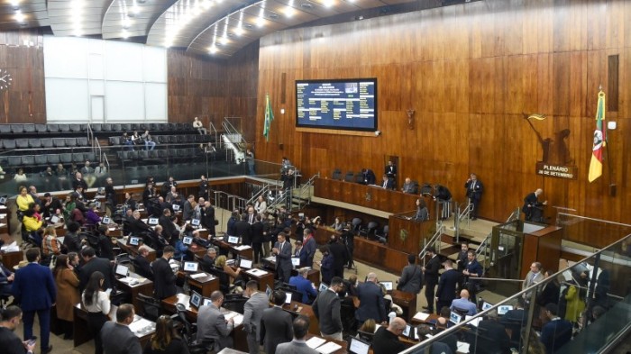 A proposta de reestruturação do IPE Saúde foi aprovada por 36 votos -Foto: Christiano Ercolani/Agência ALRS