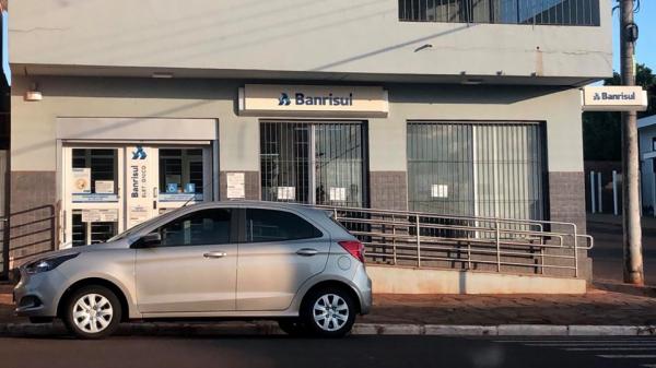 Antecipação do 13° salário é oferecida para servidores estaduais e pensionistas que possuam cadastro atualizado e conta ativa (Foto: Diones Roberto Becker)