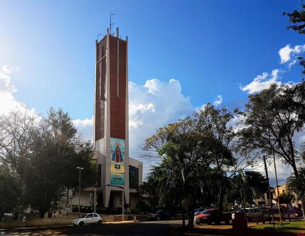 Paróquia Nossa Senhora Aparecida, de Tenente Portela. (Foto: Jalmo Fornari)
