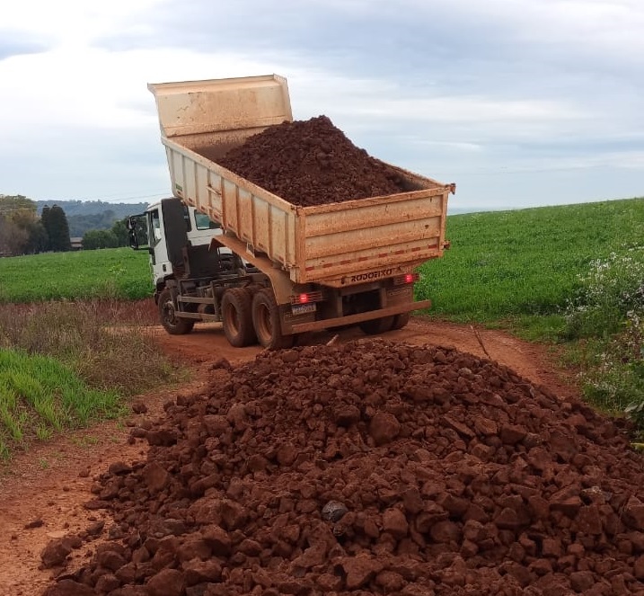 Serviços foram realizados no interior do município (Foto: Prefeitura de Redentora)