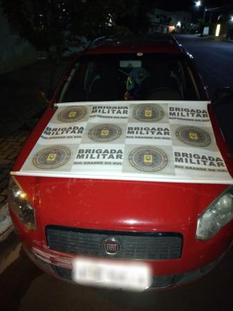 Fiat Strada emplacada em São José dos Ausentes/RS estava em situação de furto/roubo desde o dia 13 de novembro (Foto: Divulgação/BM)