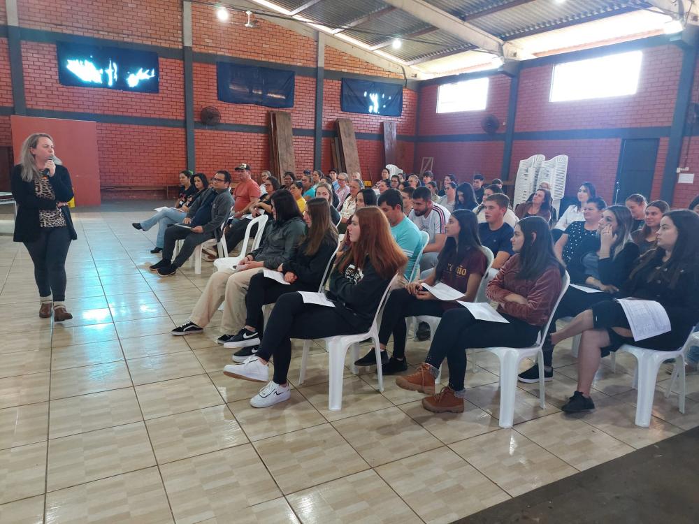 ■ Notícias no WhatsApp: Receba as notícias do Site Clic Portela no seu telefone celular! Clique aqui e faça parte do nosso grupo de WhatsApp. ■ Nos siga no Instagram: Clique aqui e acompanhe todas as publicações do Sistema Província de Comunicação de T