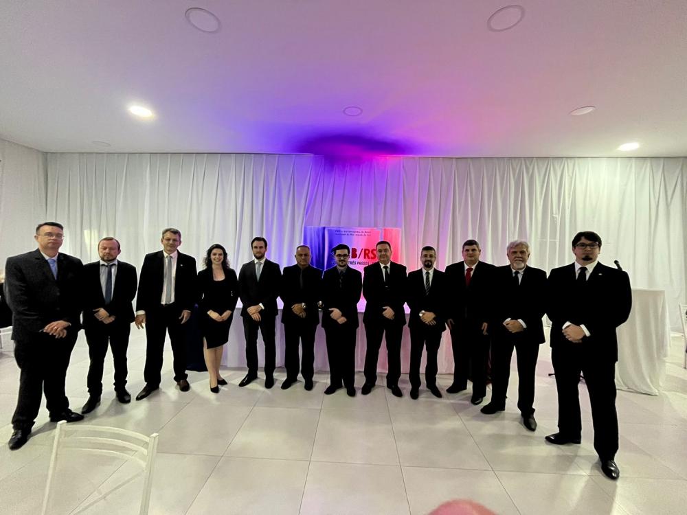 Membros da OAB, judiciário e Ministério Público recepcionaram os desembargadores (Foto: Jerônimo dos Santos/Arquivo pessoal) 