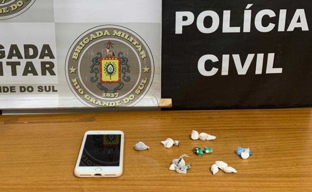 Materiais foram apreendidos pela Polícia Civil (Foto: Polícia Civil)
