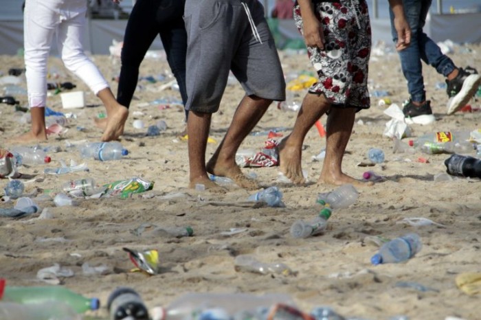 Brasileiros jogam mensalmente no oceano 167 mil toneladas de resíduos sólidos - (Foto: Altemar Alcântara/Prefeitura de Manaus)