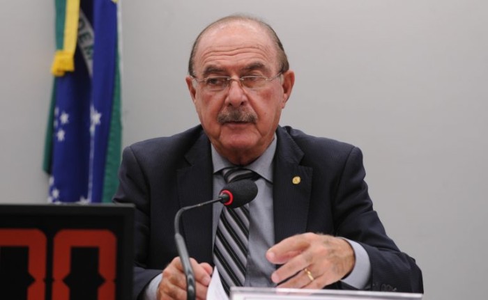 Fábio Araújo (C): em 2023, emendas parlamentares somam R$ 6,9 milhões - (Foto: Renato Araújo / Câmara dos Deputados)
