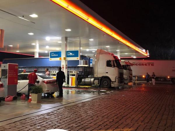 Descrição deverá conter o valor de cada imposto cobrado e das margens de lucros dos agentes envolvidos (Foto: Diones Roberto Becker)