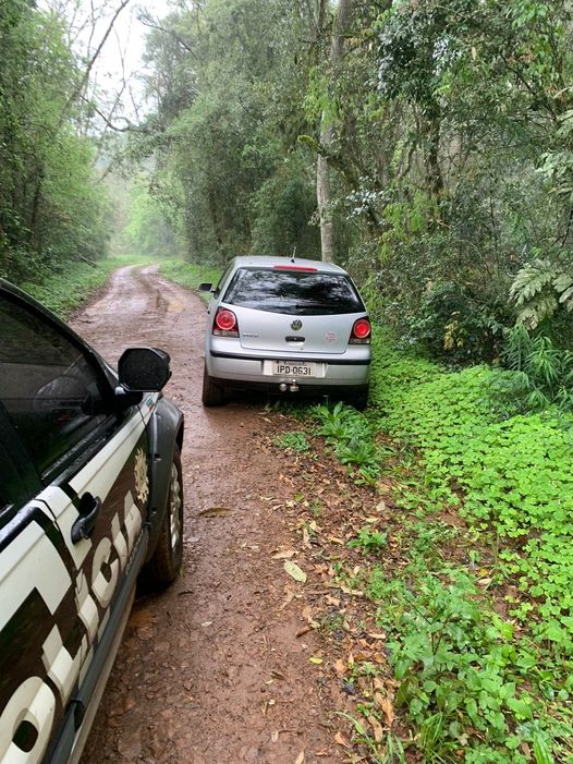 Veículo foi encontrado no interior de Tenente Portela (Foto: Polícia Civil)