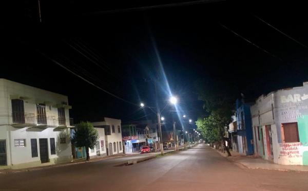 Suspensão geral de atividades não essenciais, entre 20 e 05 horas, ficará vigente até 31 de março para reduzir a circulação de pessoas (Foto: Diones Roberto Becker)