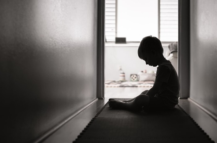 Profissionais deverão ser capacitados para identificar sinais de maus-tratos e abuso sexual, prevê nova norma - Foto: Getty Images/iStockphoto