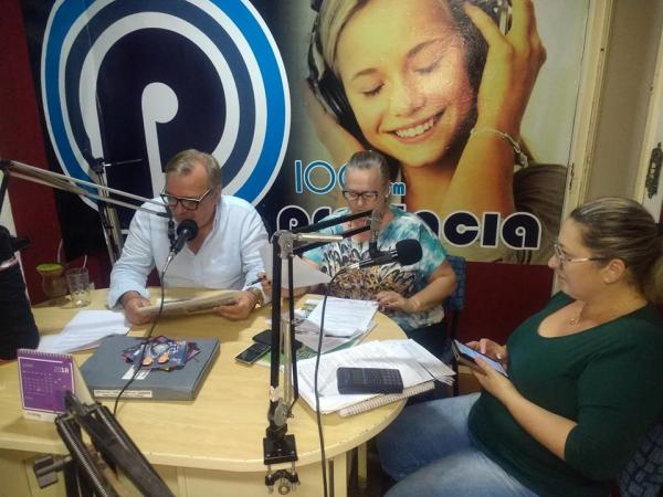 Mirna Braucks foi entrevistada, via telefone, pelo jornalista Jalmo Fornari (Foto: Jonas Martins/Arquivo Sistema Província)
