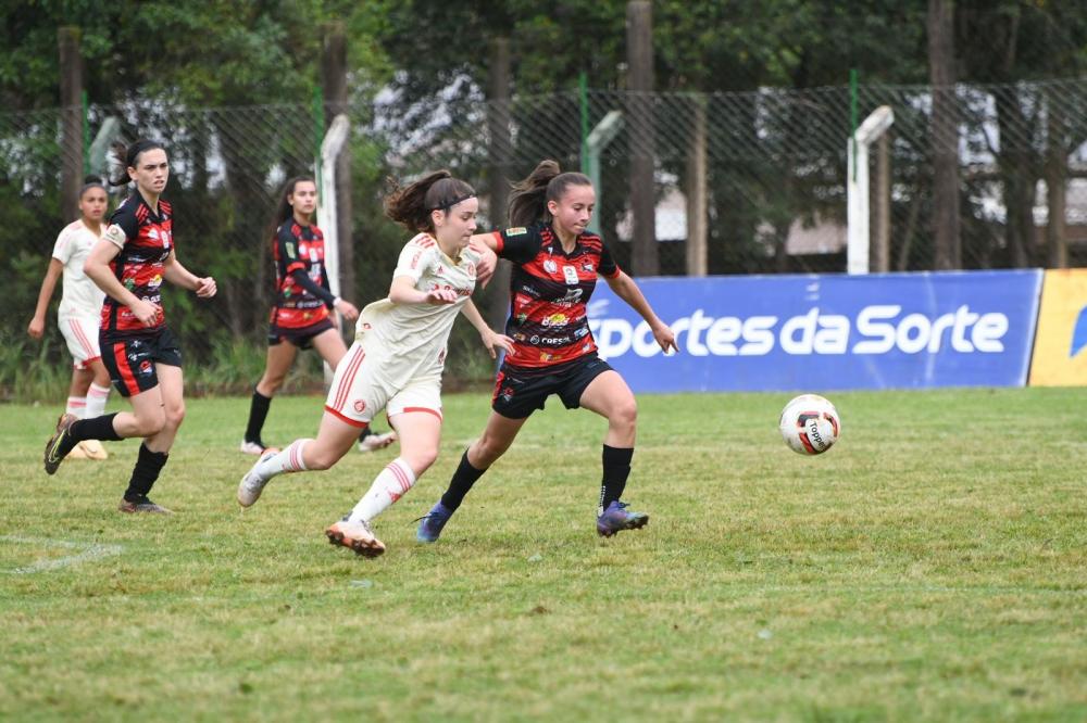 Primeiro confronto da semifinal terminou com vitória para o Internacional (Foto: Thiago Henrique)