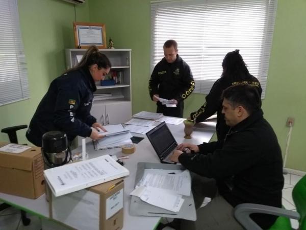 Operação do GAECO e da Procuradoria dos Prefeitos do MP na prefeitura de Braga (Foto: Divulgação/Ministério Público)