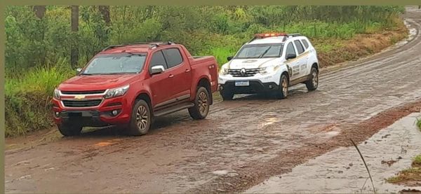 S-10 foi encontrada abandonada (Foto: Brigada Militar)